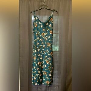 NWT Satin Cowl Neck Floral Midi Dress, Juniors Large, Inspired Hearts